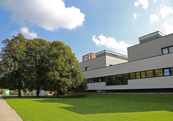 CENTRE OSCAR LAMBRET – ONCOPÉDIATRIE – AJA